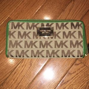 Michael Kors wallet brand new